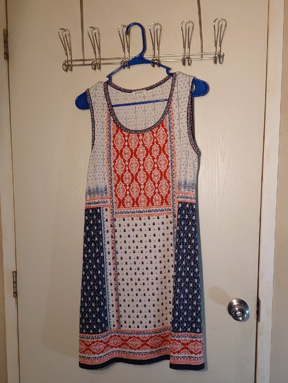 Max Studio Cream, Navy & Red Printed Sleeveless Mini Dress